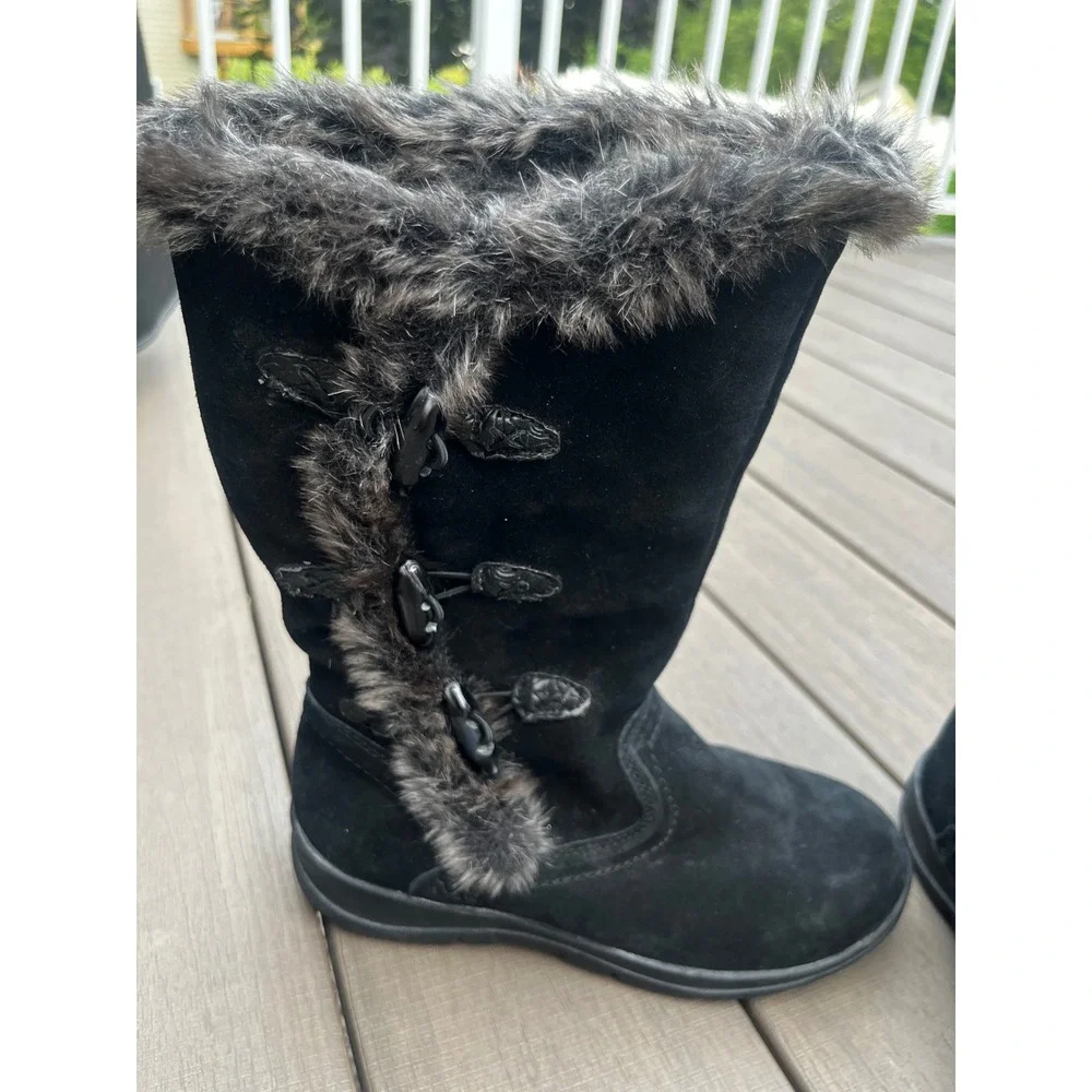 White Mountain Tantalas Black Suede Faux Fur Toggle Winter Boots W12862Z 6M